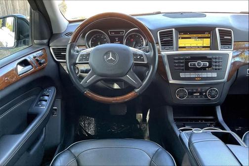 2012 Mercedes-Benz M-Class 4MATIC