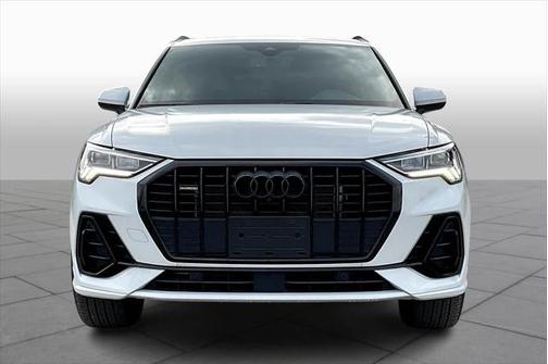 2024 Audi Q3 45 S line Premium Plus