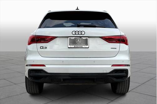 2024 Audi Q3 45 S line Premium Plus