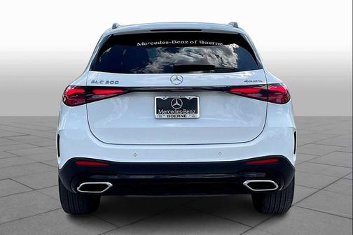 2025 Mercedes-Benz GLC 300 4MATIC