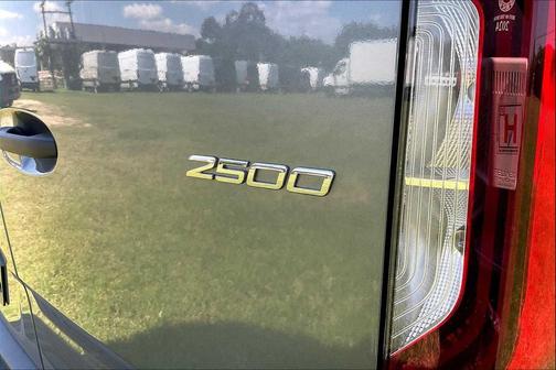 2025 Mercedes-Benz Sprinter 2500 High Roof