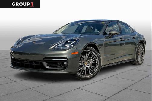 2023 Porsche Panamera RWD