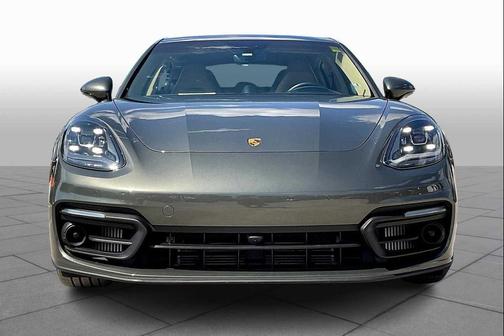 2023 Porsche Panamera RWD