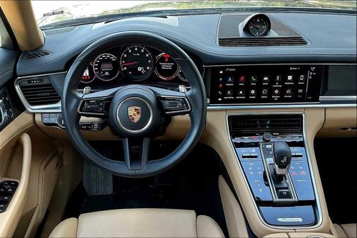 2023 Porsche Panamera RWD