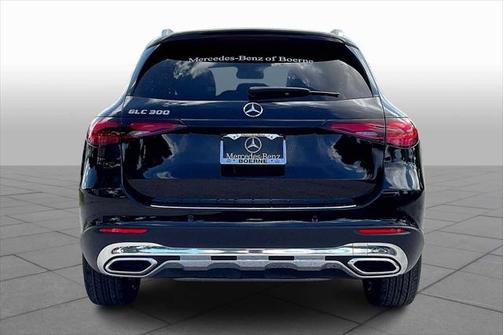 2025 Mercedes-Benz GLC 300 Base