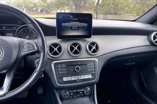 2018 Mercedes-Benz CLA 250 Base