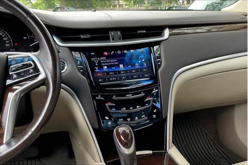 2017 Cadillac XTS Luxury