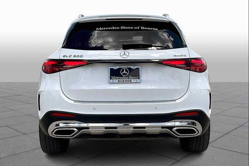2025 Mercedes-Benz GLC 300 4MATIC