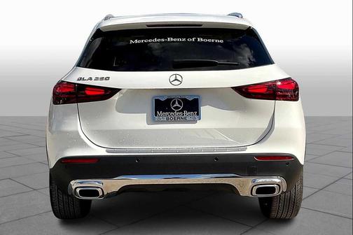 2025 Mercedes-Benz GLA 250 4MATIC