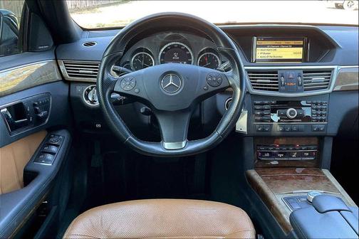 2011 Mercedes-Benz E-Class E 550 Sport