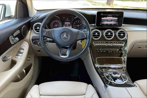 2019 Mercedes-Benz GLC 300 Base