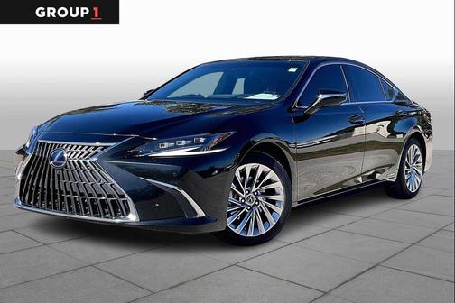2022 Lexus ES 300h Luxury