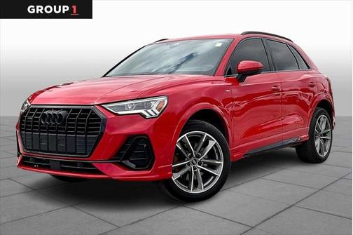 2023 Audi Q3 45 S line Premium Plus