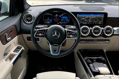 2023 Mercedes-Benz EQB 300 4MATIC