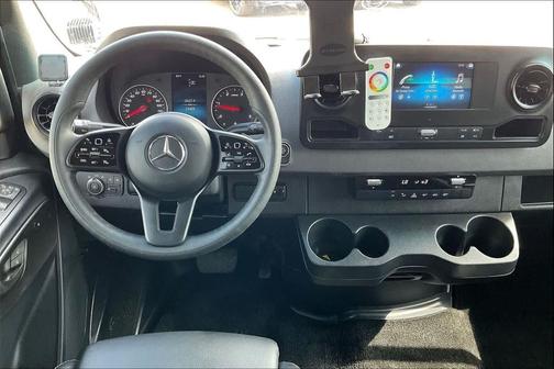 2024 Mercedes-Benz Sprinter 2500 Standard Roof