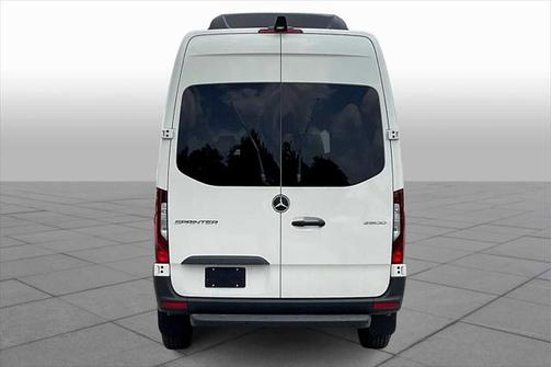 2025 Mercedes-Benz Sprinter 2500 Standard Roof
