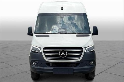2025 Mercedes-Benz Sprinter 2500 Standard Roof