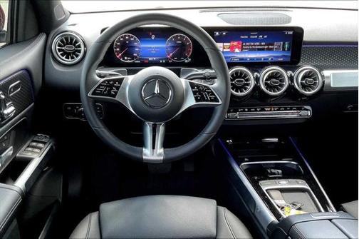 2025 Mercedes-Benz GLB 250 Base