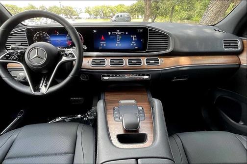 2025 Mercedes-Benz GLE 450 4MATIC