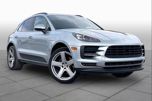 Dolomite Silver Metallic 2020 Porsche Macan Macan
