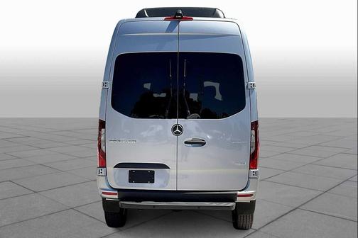 2025 Mercedes-Benz Sprinter 2500 Standard Roof