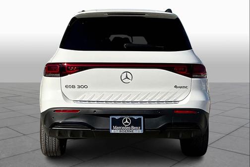 2023 Mercedes-Benz EQB 300 4MATIC