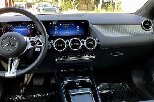 2025 Mercedes-Benz GLA 250 4MATIC