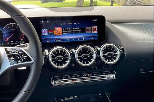 2025 Mercedes-Benz GLA 250 Base