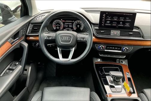 2021 Audi Q5 45 Premium Plus