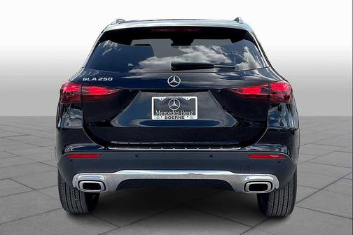 2025 Mercedes-Benz GLA 250 4MATIC