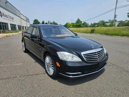 2010 Mercedes-Benz S-Class S 400 Hybrid Sedan 4D