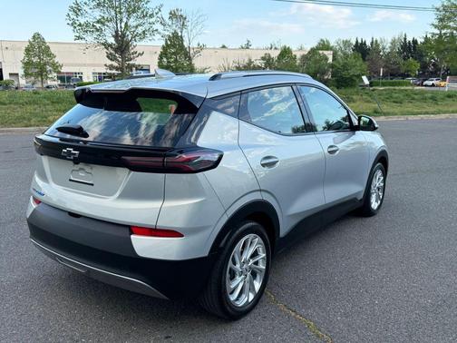 Silver 2023 Chevrolet Bolt EUV LT