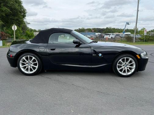 Black 2007 BMW Z4 3.0i Roadster