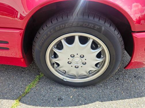 1996 Mercedes-Benz SL-Class SL 320 Roadster 2D