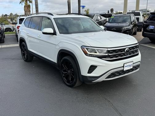 2022 Volkswagen Atlas 3.6 SE w/ Technology