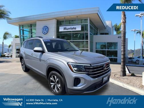 Silver Bird Metallic 2024 Volkswagen Atlas 2.0T SE