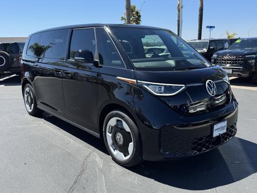Deep Black Pearl Effect 2025 Volkswagen ID. Buzz Pro S