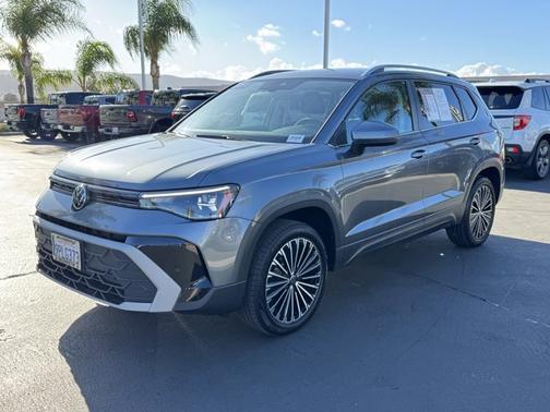 2025 Volkswagen Taos 1.5T SE