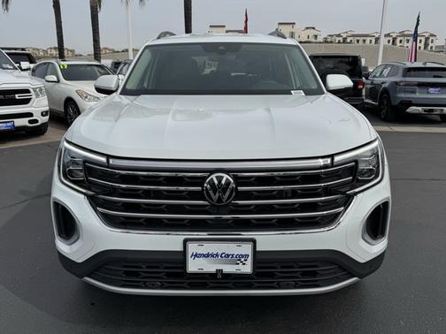 2024 Volkswagen Atlas 2.0T SE w/ Technology