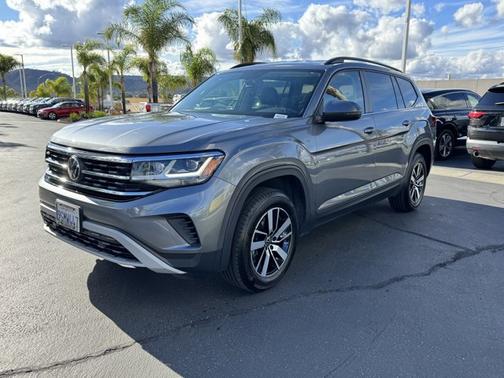 2023 Volkswagen Atlas 2.0T SE