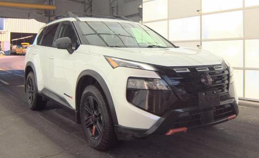 2025 Nissan Rogue Rock Creek