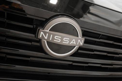 Gun Metallic 2026 Nissan Kicks S