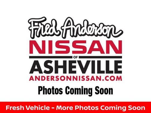 2017 Nissan Rogue Sport SV