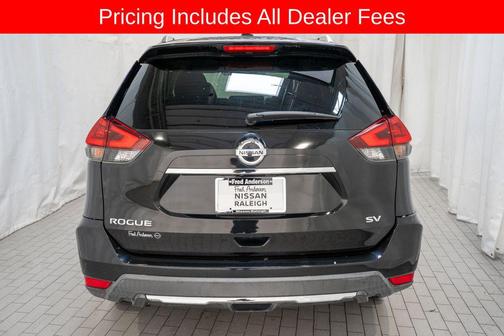 Magnetic Black 2018 Nissan Rogue SV