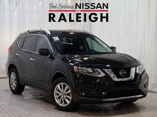 Magnetic Black 2018 Nissan Rogue SV
