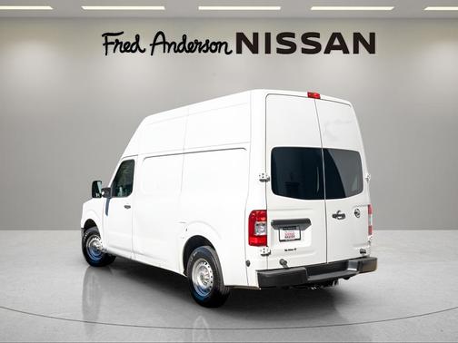 2016 Nissan NV Cargo NV1500 SL V8