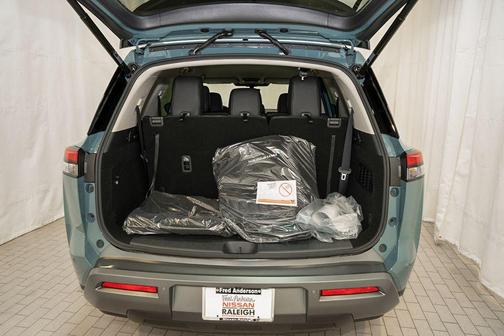 Baltic Teal 2026 Nissan Pathfinder SL