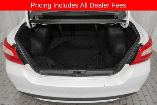 Pearl White 2017 Nissan Altima 2.5 SL
