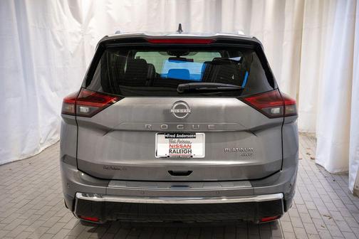 2024 Nissan Rogue Platinum