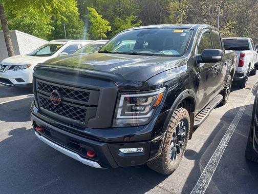 2023 Nissan Titan PRO-4X